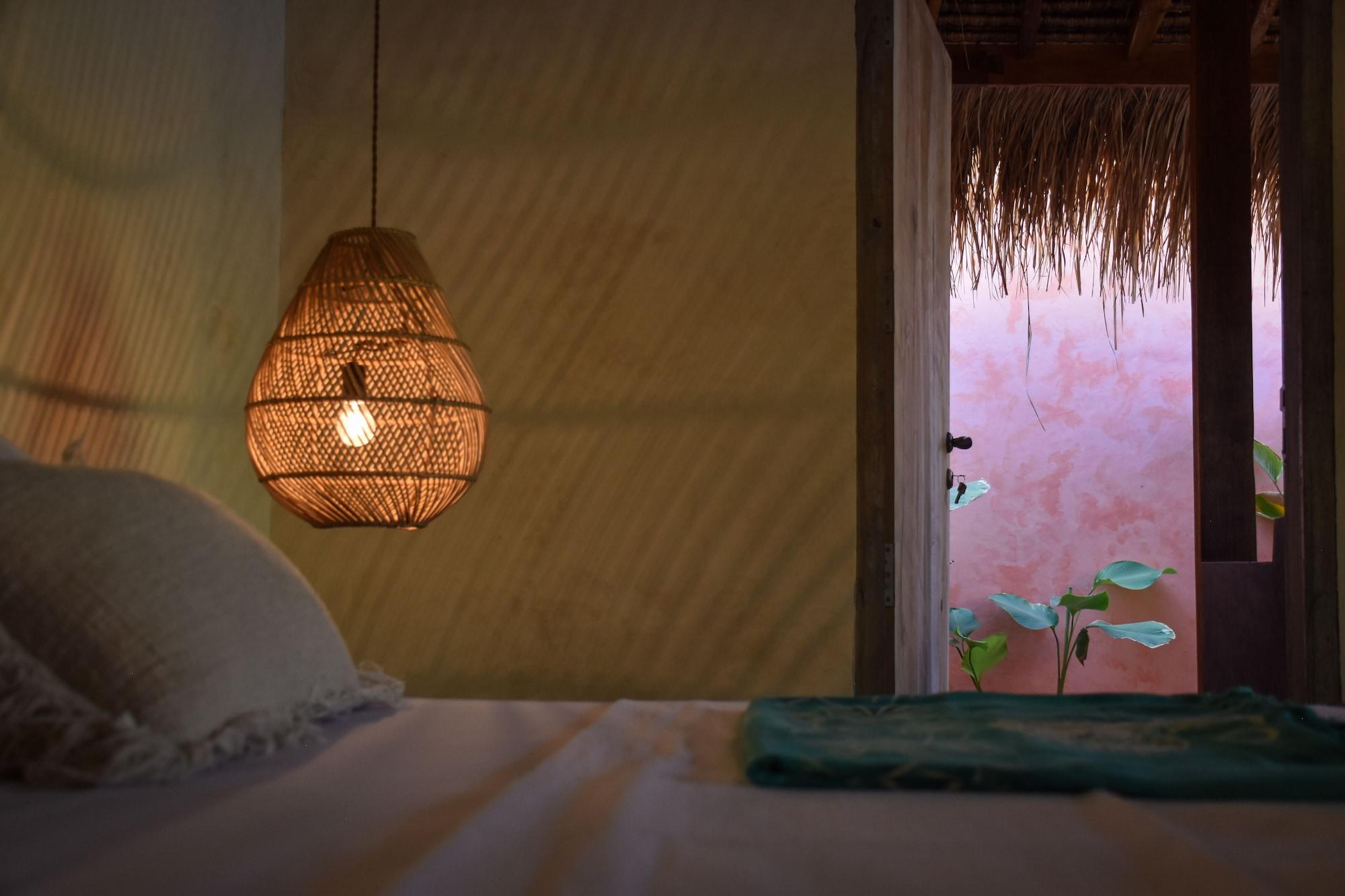 Owa Lodge Areguling Kuta  Экстерьер фото