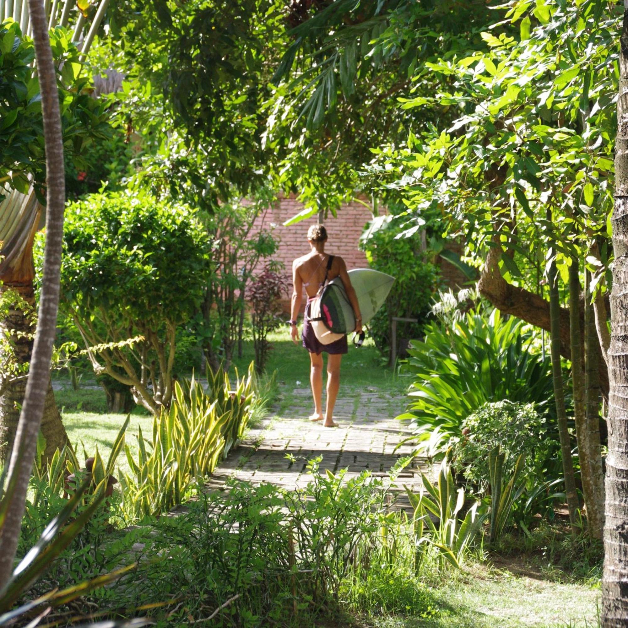 Owa Lodge Areguling Kuta  Экстерьер фото