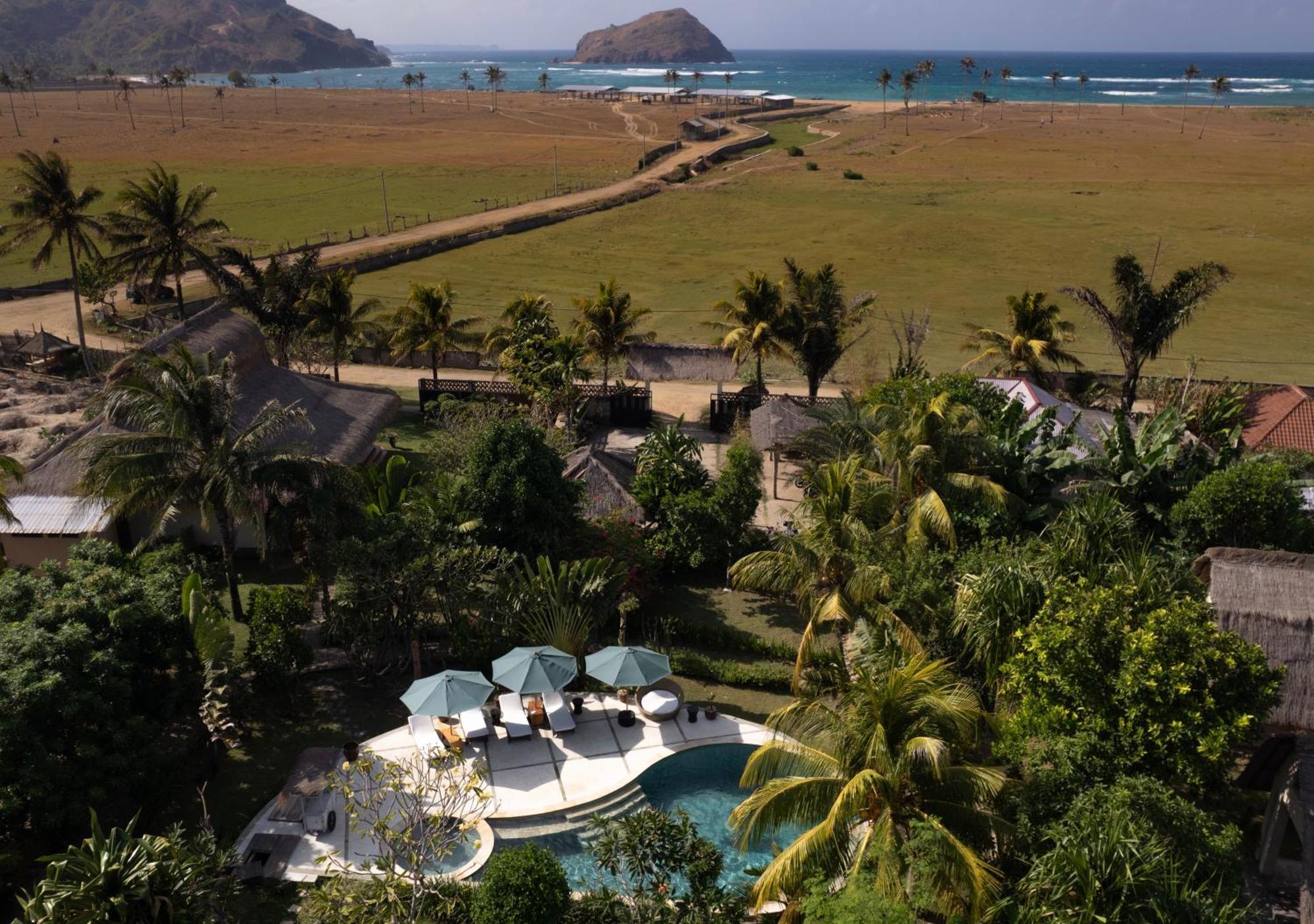 Owa Lodge Areguling Kuta  Экстерьер фото