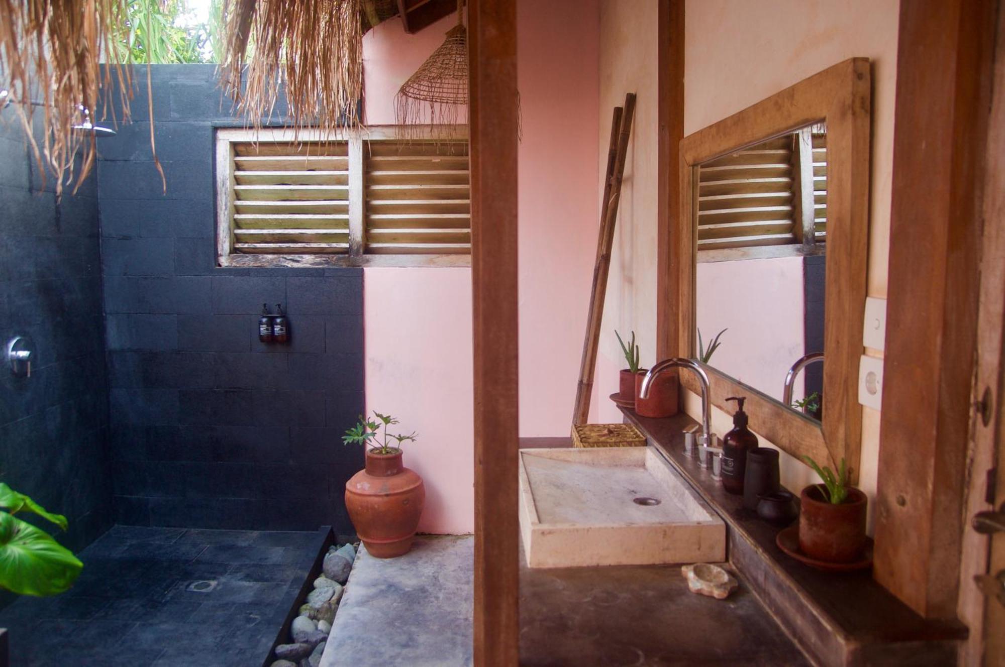 Owa Lodge Areguling Kuta  Номер фото